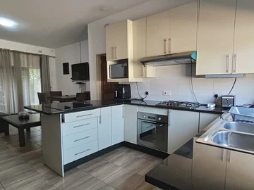2 Bedroom Garden Flat