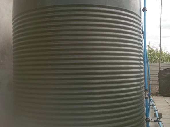 2 Bedroom Flat & Apartment