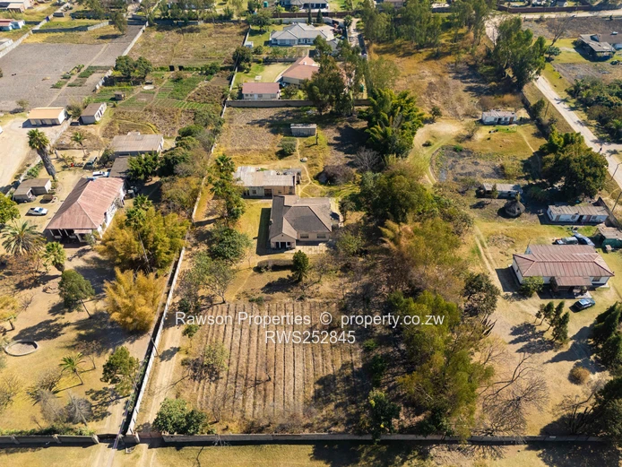 Prime  Commercial Opportunity on St Andrews road in Hatfield