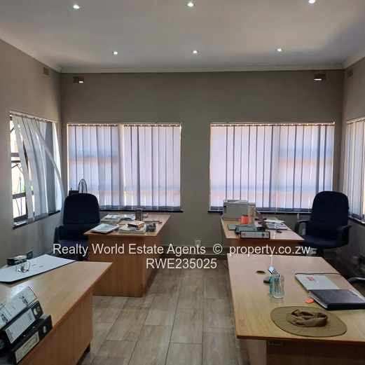 Prime Avondale Commercial Property To Let