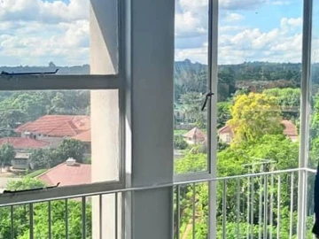 3 Bedroom Flat & Apartment