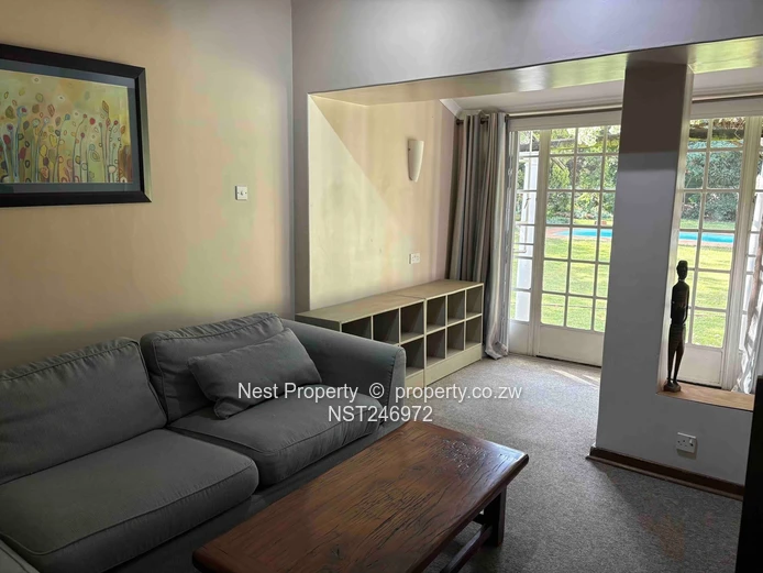 Elegant Family Living In Gunhill