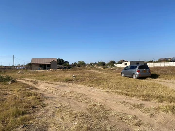 Commercial & Industrial Land