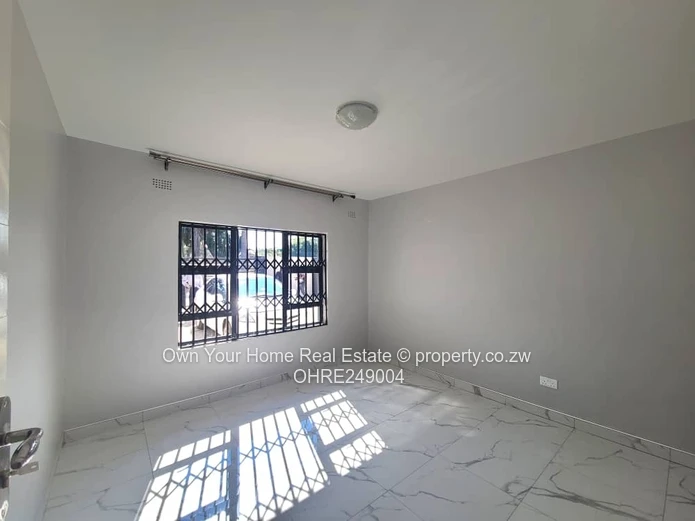 Rentql or buy in Avondal3