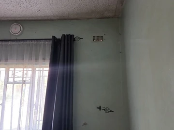 2 Bedroom Flat & Apartment