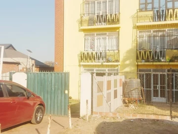 Flat & Apartment