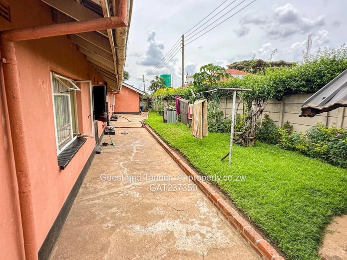 3 Bedroom House For Sale In New Marlborough