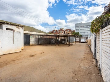 2 Bedroom Garden Flat