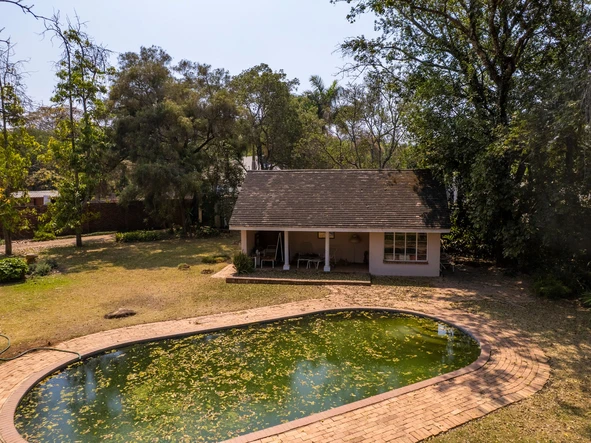 5 Bedroom House