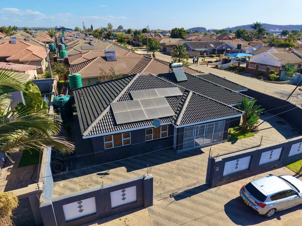5 Bedroom House