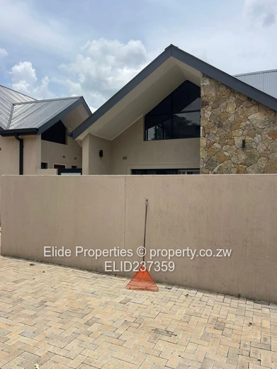 3 Bedroom Cluster in Avondale (Sole Mandate)