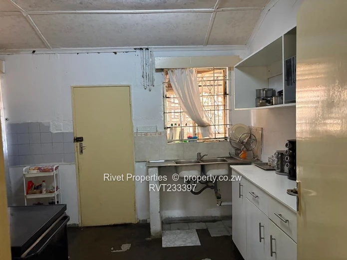 Kariba Heights For Sale