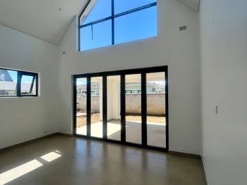 4 Bedroom Garden Flat