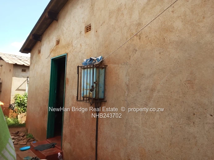 Kuwadzana 4  House For Sale
