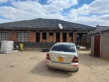 Waterfalls mainway  meadows incomplete house 4beds,dining,lounge kitchen sitting on 800sqm.Deeds
