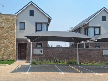 2 Unit Townhouse Complex