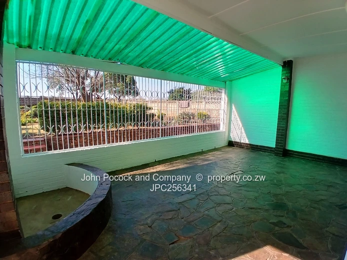 A Well Located Family Home! (Sole Mandate)