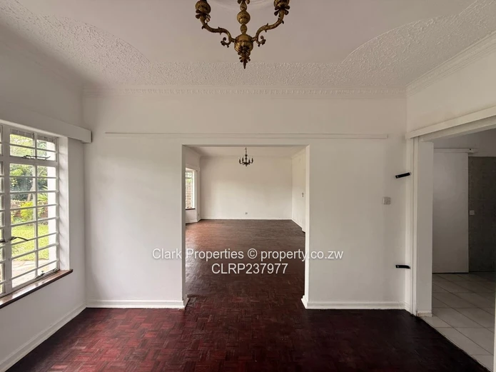 Duplex for Rent - Avenues