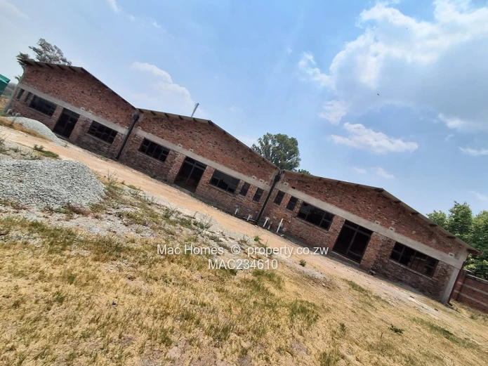 Warehouses in Msasa available