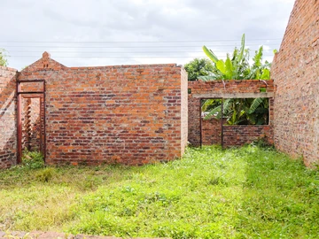 3 Bedroom Flat & Apartment