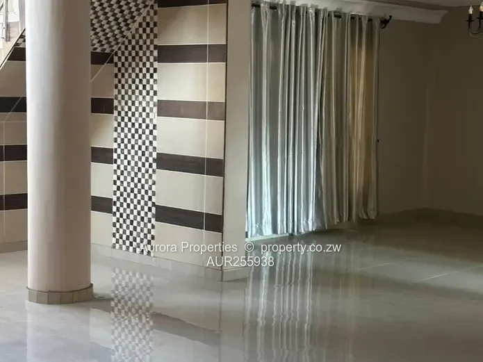 Luxury 5-Bedroom Home To Rent | The Grange