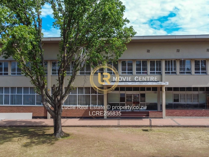 Prime Commercial Space To Let – Strathaven Shopping Centre, Harare