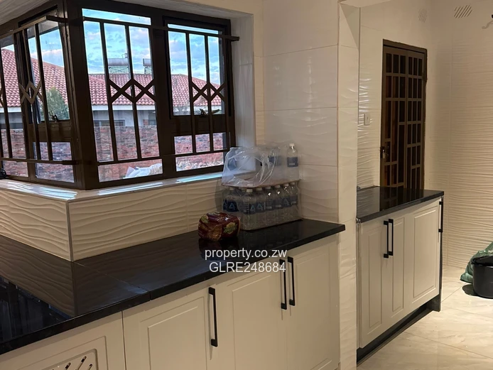 Modern 4-Bed Home in Adylinn - Borehole & Driveway