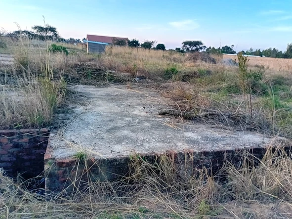 Stands & Residential Land