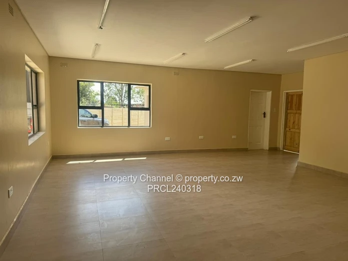 Versatile Commercial Property Near NRZ Industrial