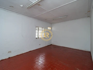 Shop & Retail Property