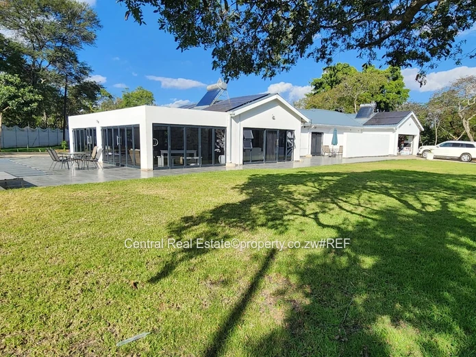 Modern 6-Bed Harben Park Home — 4000m², Pool & Borehole