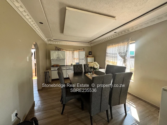 3 Bedroomed Corner stand house in Emhlangeni for sale