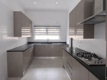 3 Bedroom Garden Flat