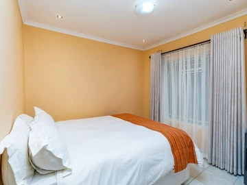 2 Bedroom Cottage