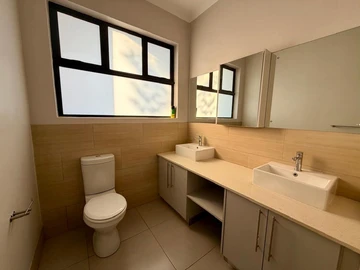 4 Bedroom Garden Flat
