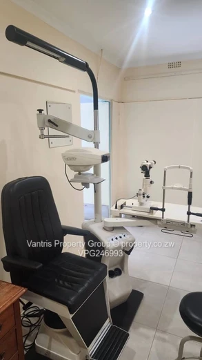 Yoviel Mutare hospital for sale !!! 