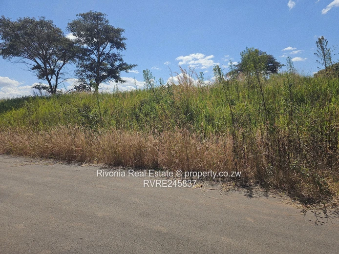 3192 m² Stand in Buckland Terraces, Pomona — Gated, Tarred Road