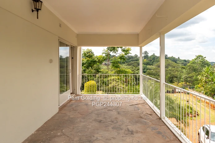 Split Level Family Home in Greystone Park 