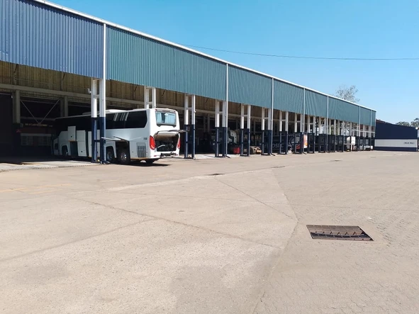 Warehouse & Factory