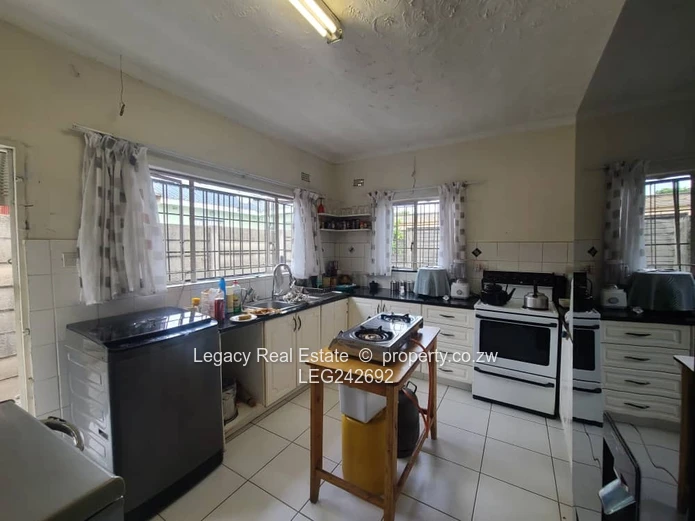 Well-Maintained Family Home for Rent – Sunningdale 2