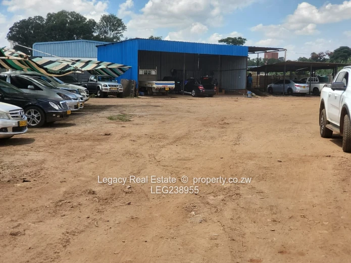 Commercial Prime Stand – 8th Street & Enterprise Road