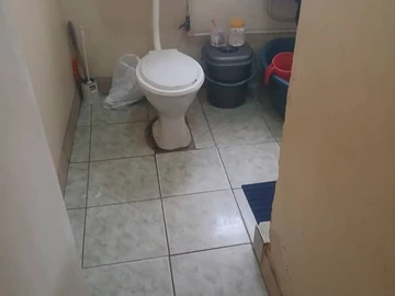 2 Bedroom Flat & Apartment