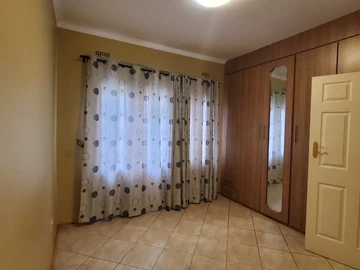 2 Bedroom Garden Flat