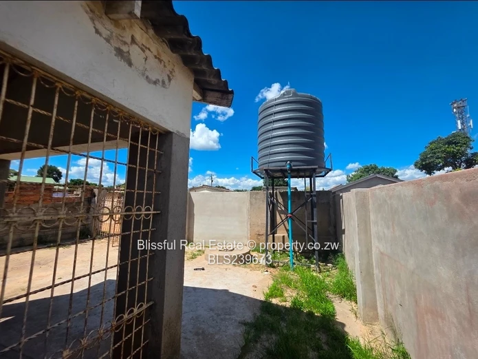 Chitungwiza Unit M house for sale 