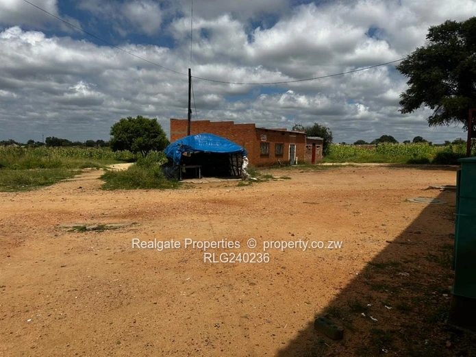 50 Square Meter Commercial Stand In Nkulumane