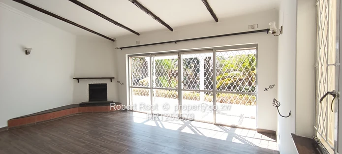 4 bed family home in Greystone Park