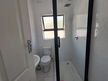 3 Bedroom Cottage