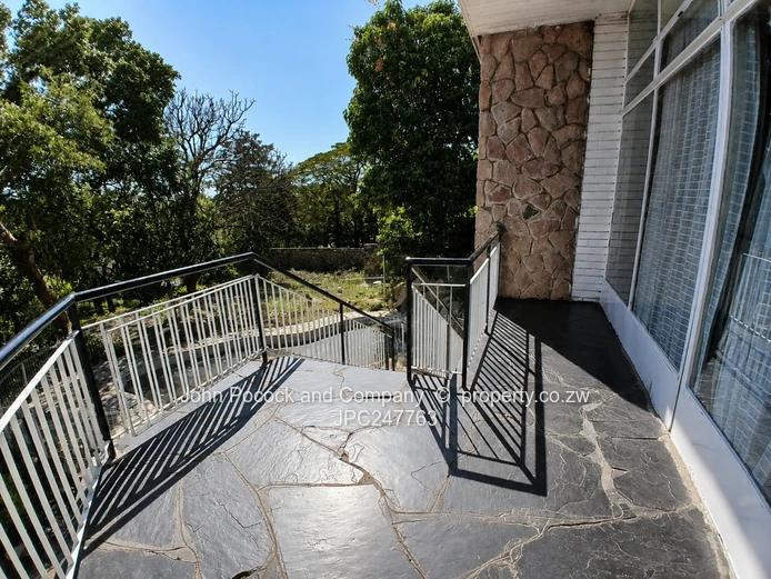 Exquisite Living in Burnside!