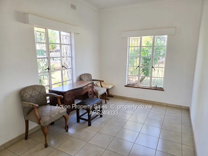 7 Bedroom House To Rent - 1st July $3,000 