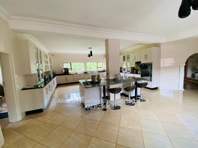 Executive Sanctuary in Elite Brookview 5-Bed En-Suite Masterpiece with Triple Borehole System (Sole Mandate)